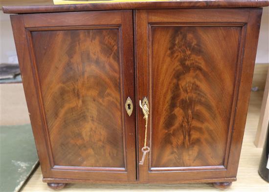 A collectors chest containing various eyes